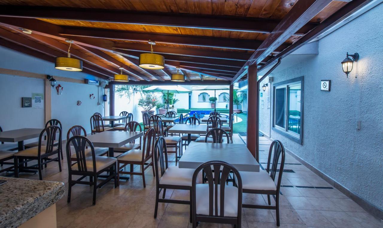 Del Marques Hotel And Suites Гуадалахара Екстериор снимка