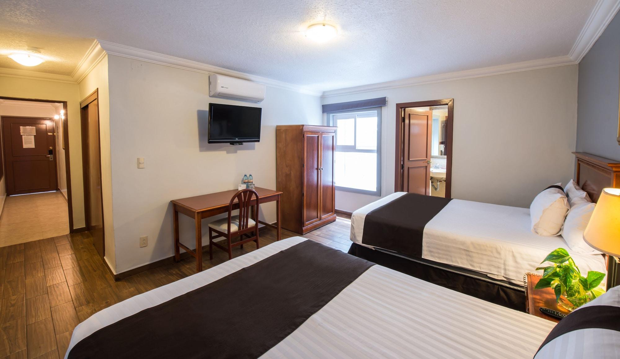 Del Marques Hotel And Suites Гуадалахара Екстериор снимка