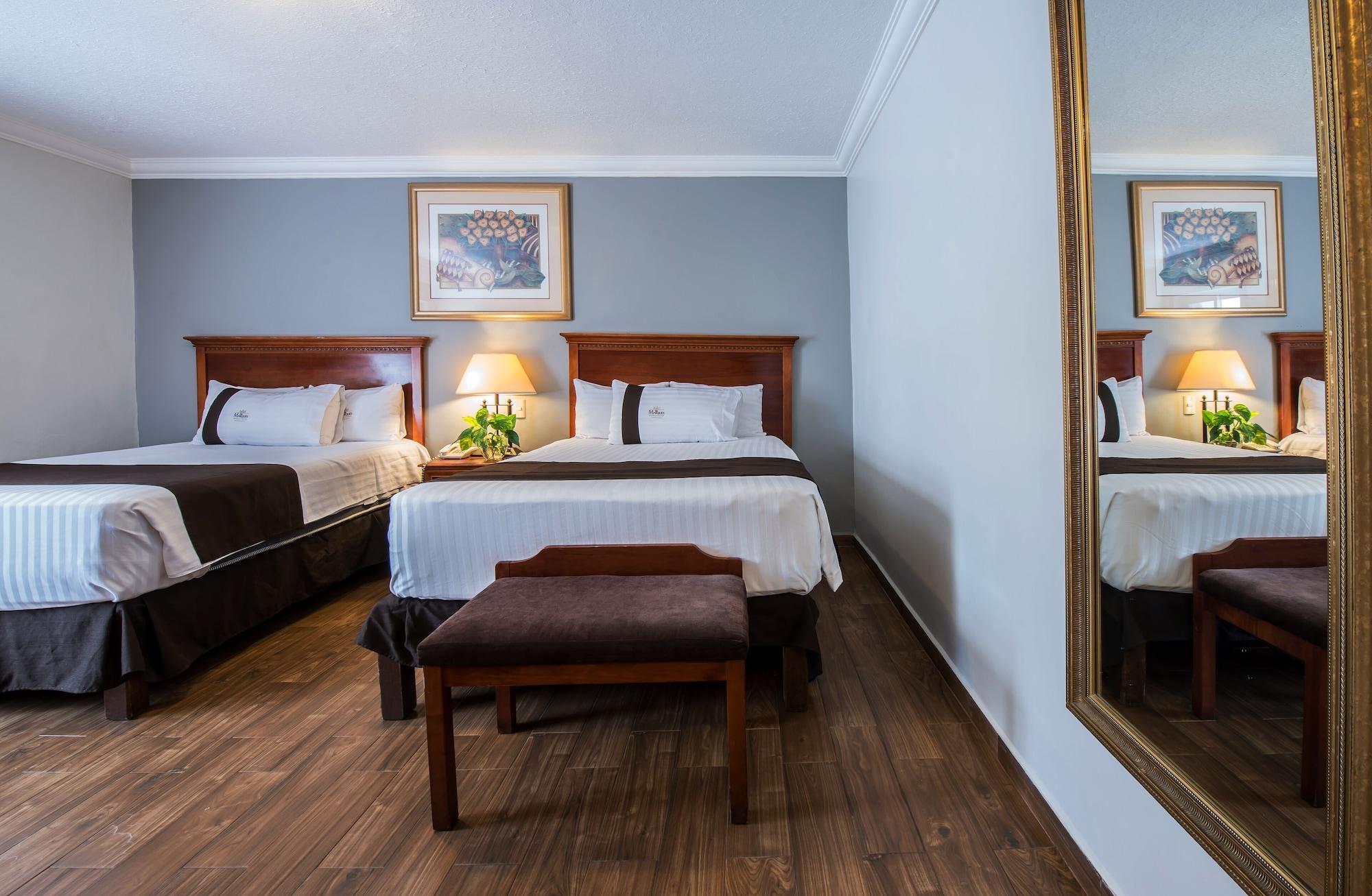 Del Marques Hotel And Suites Гуадалахара Екстериор снимка