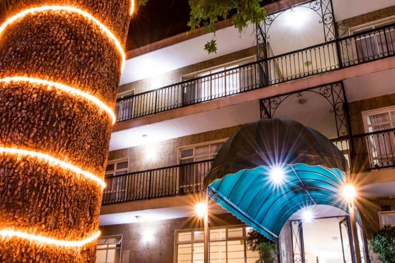 Del Marques Hotel And Suites Гуадалахара Екстериор снимка
